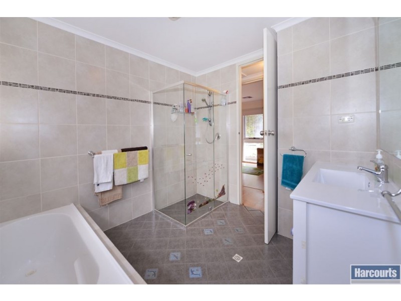 56 Sandison Road, Hallett Cove SA 5158