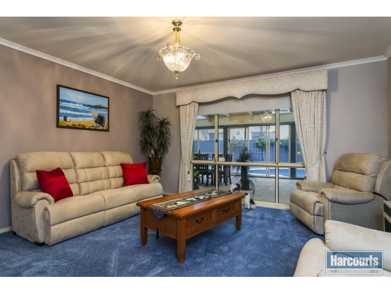 47 Burlington Road, Hallett Cove SA 5158