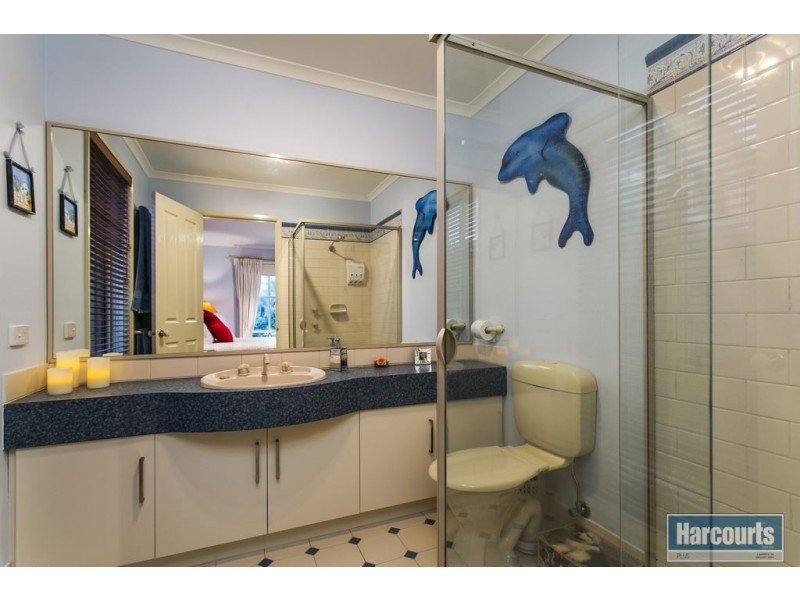 47 Burlington Road, Hallett Cove SA 5158