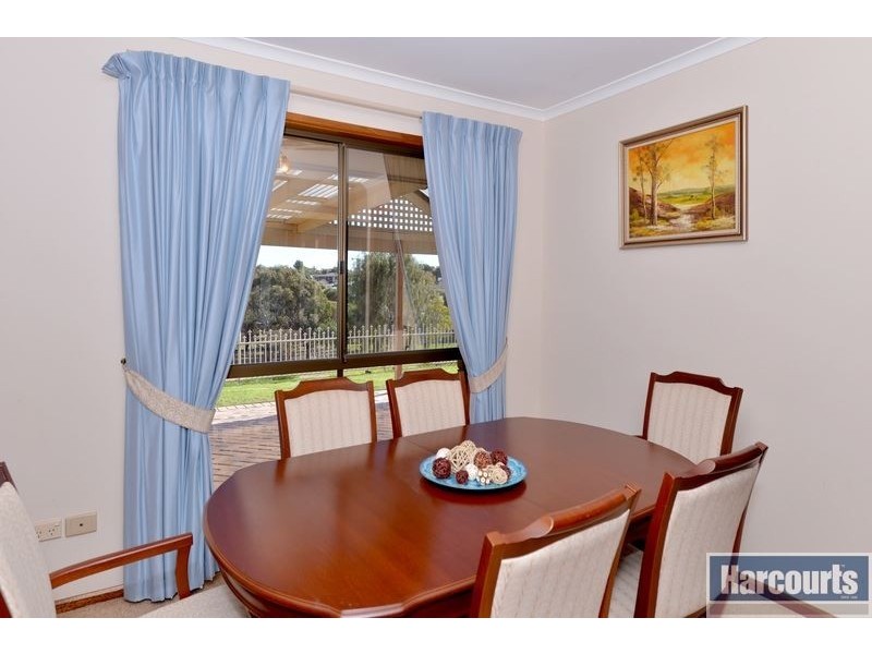 1 Alfonso Drive, Hallett Cove SA 5158