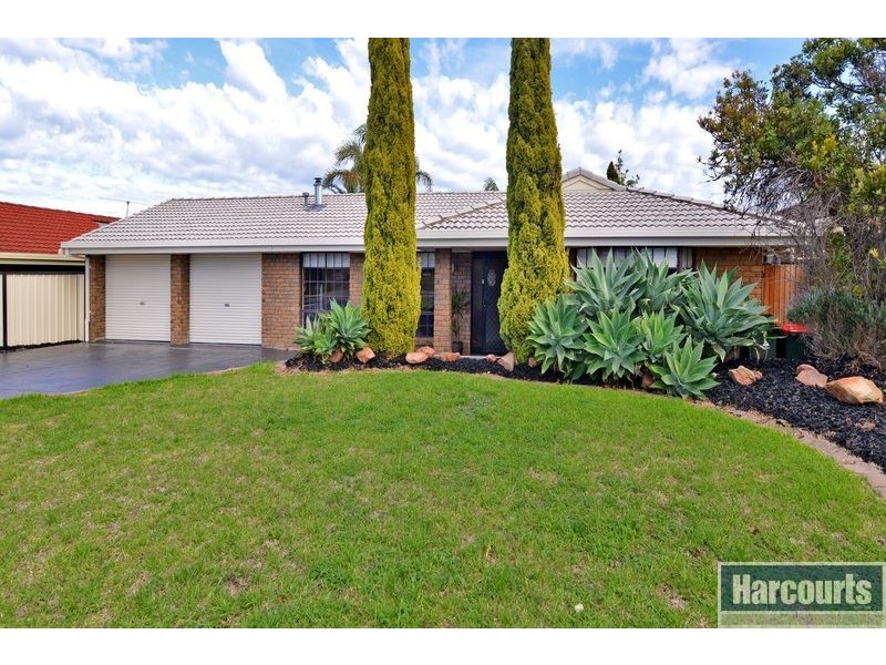 15 Glenway Road, Hallett Cove SA 5158