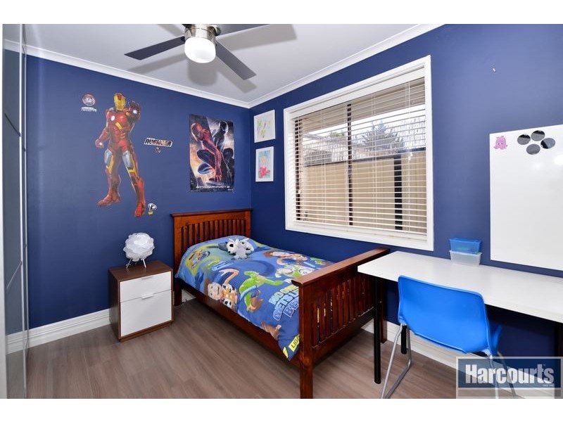 15 Glenway Road, Hallett Cove SA 5158