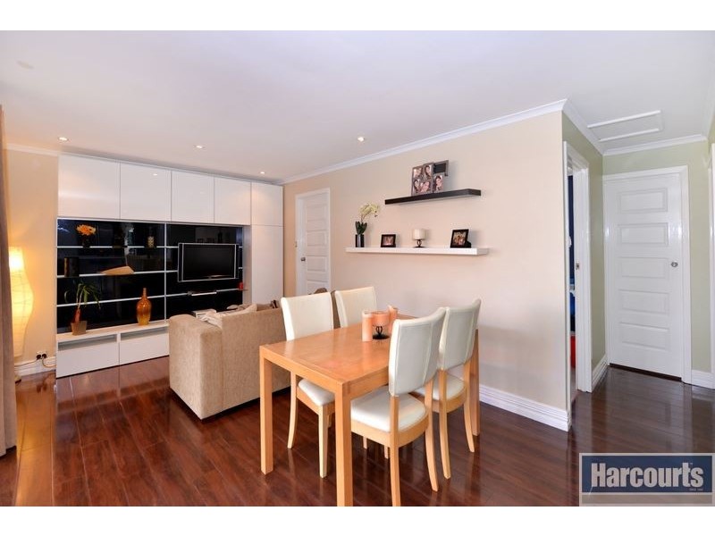 15 Glenway Road, Hallett Cove SA 5158