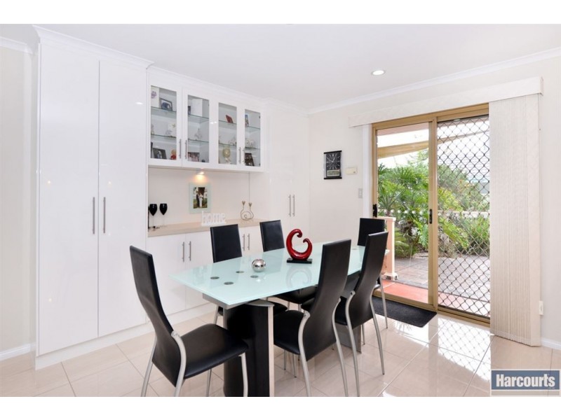 7 Pegasus Drive, Woodcroft SA 5162