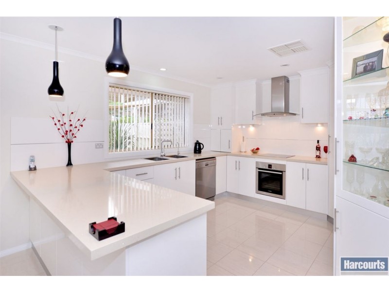 7 Pegasus Drive, Woodcroft SA 5162