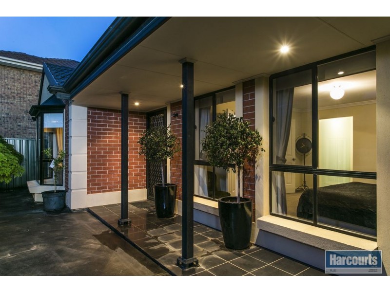 7 Thomas Way, Hallett Cove SA 5158