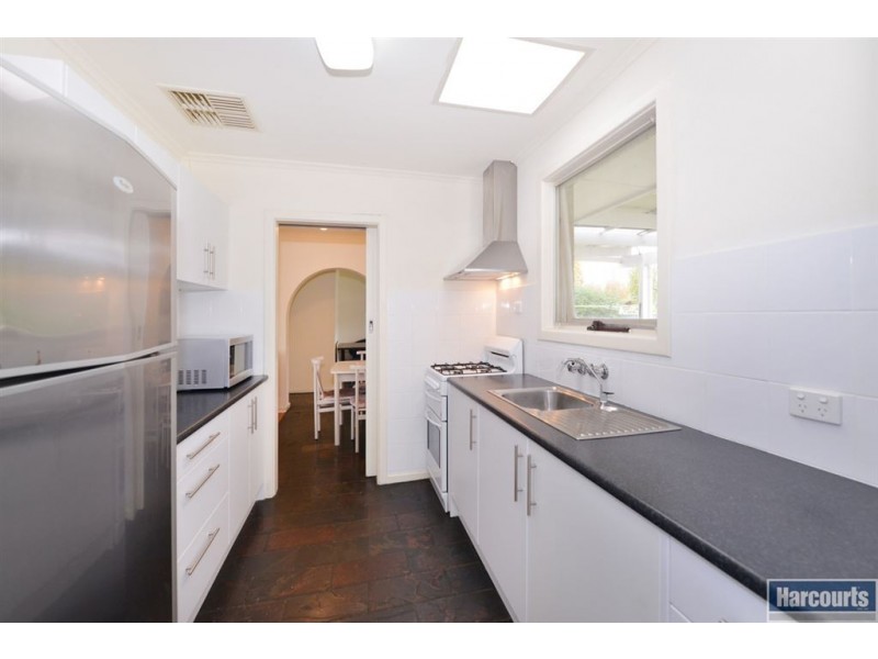 26 Parkmore Avenue, Sturt SA 5047