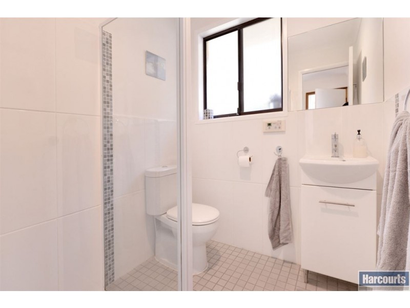 12 Lyons Circuit, Trott Park SA 5158