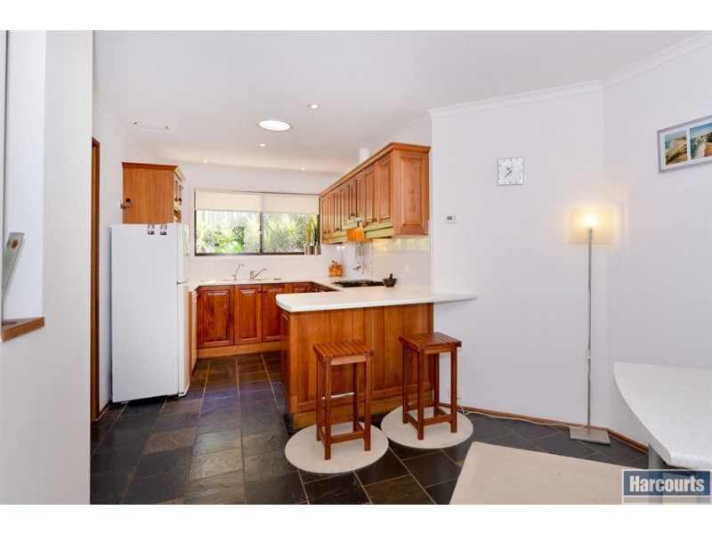 12 Lyons Circuit, Trott Park SA 5158