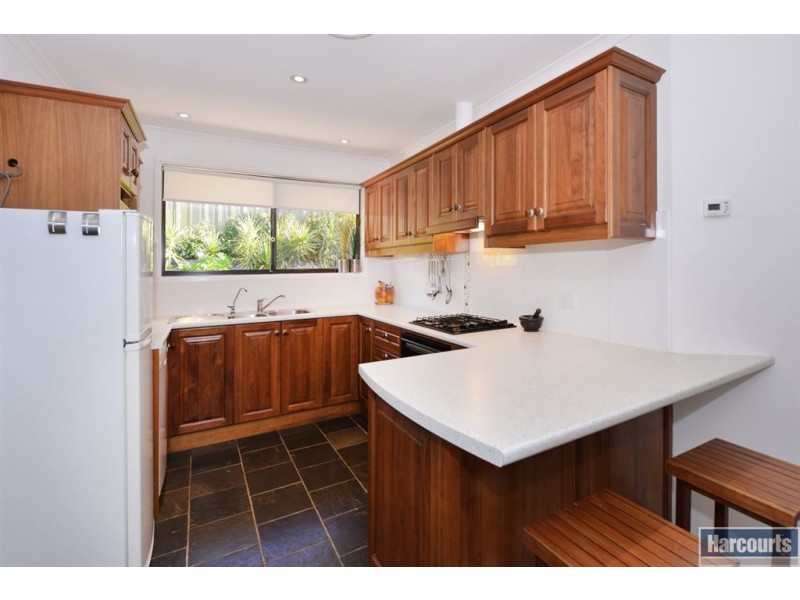 12 Lyons Circuit, Trott Park SA 5158