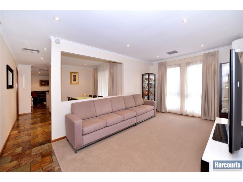 4 Calauria Crescent, Trott Park SA 5158