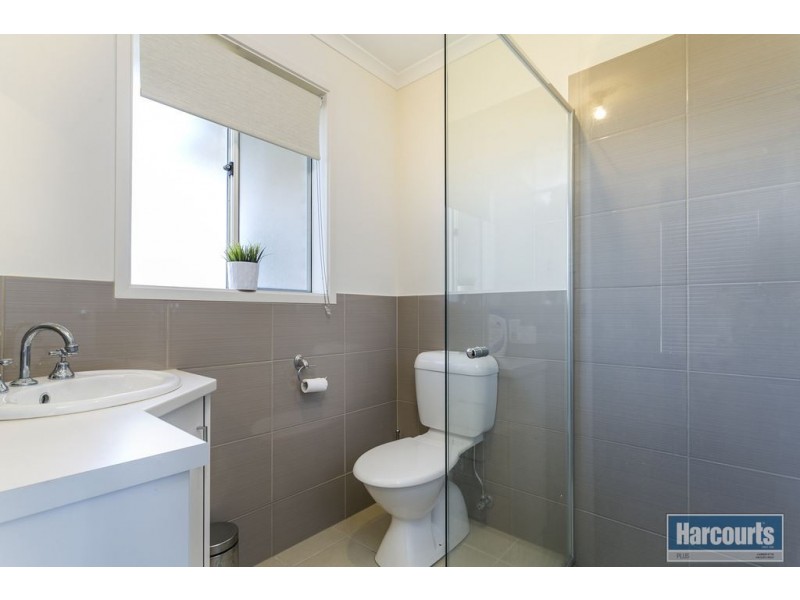 13 Kangaroo Thorn Road, Trott Park SA 5158