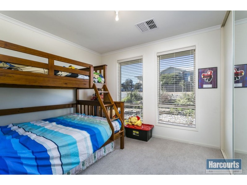 13 Kangaroo Thorn Road, Trott Park SA 5158