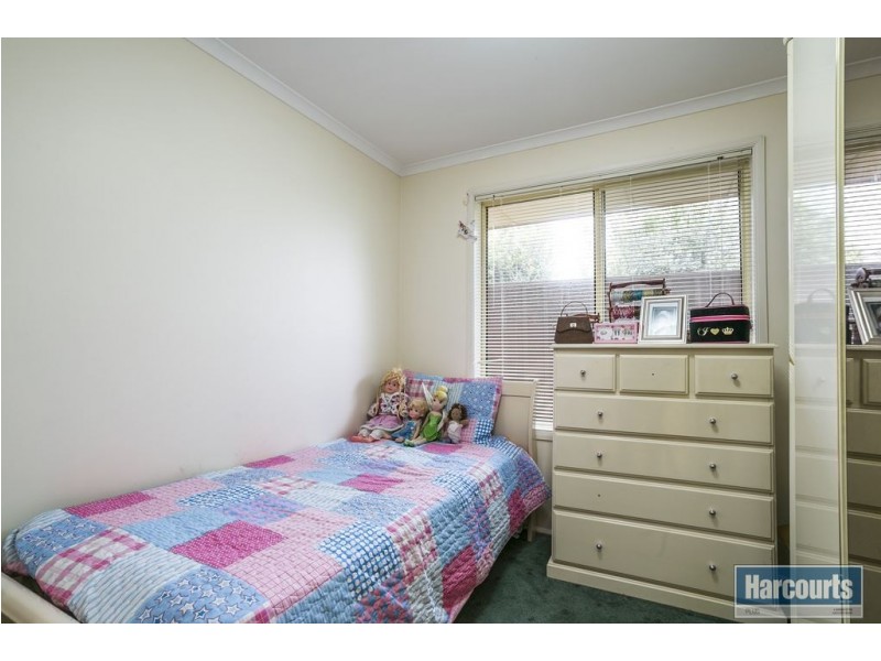 65 Warburton Drive, Woodcroft SA 5162