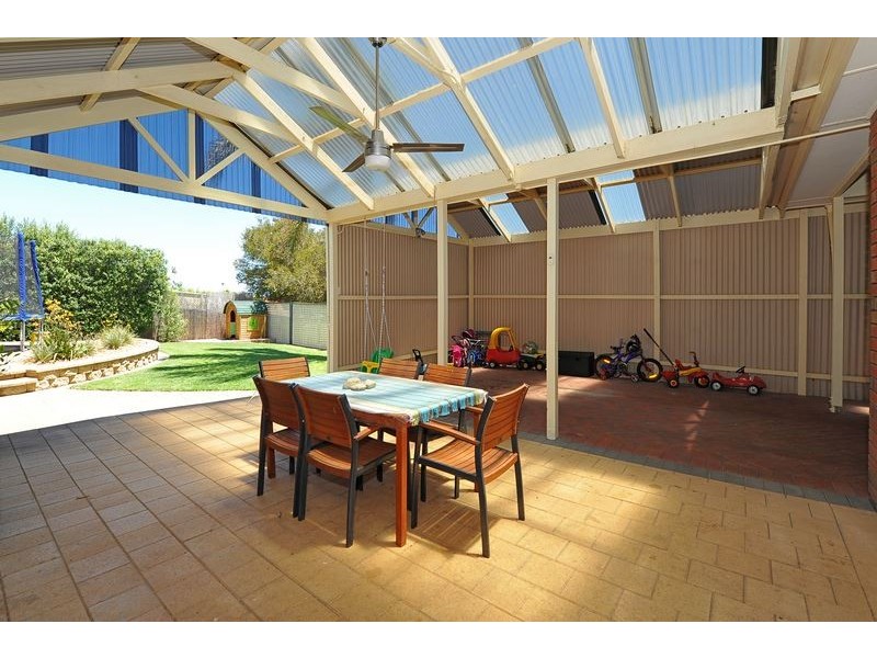 23 Fairhill Street, Hallett Cove SA 5158