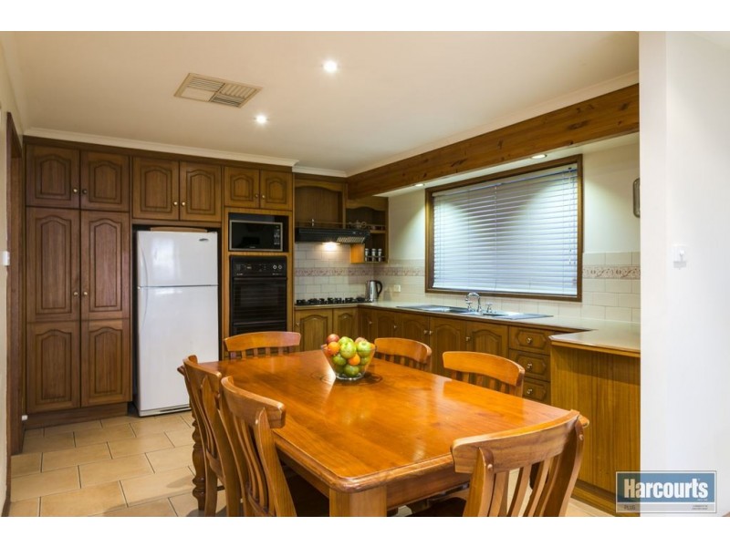 72 Perry Barr Road, Hallett Cove SA 5158