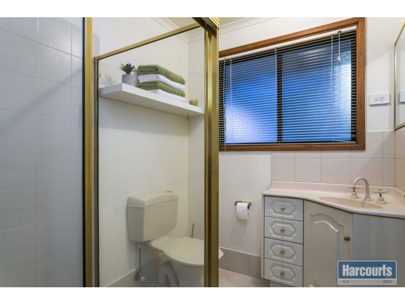 72 Perry Barr Road, Hallett Cove SA 5158
