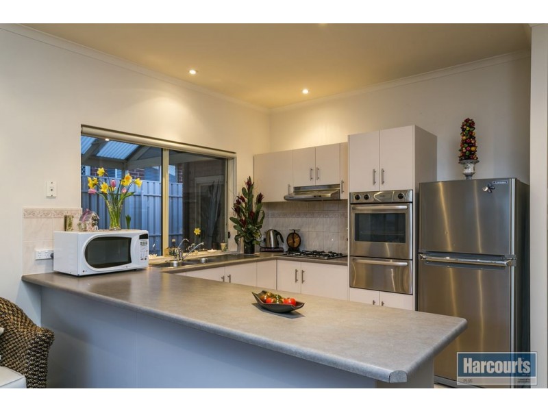 6 Middle Gully Avenue, Sheidow Park SA 5158