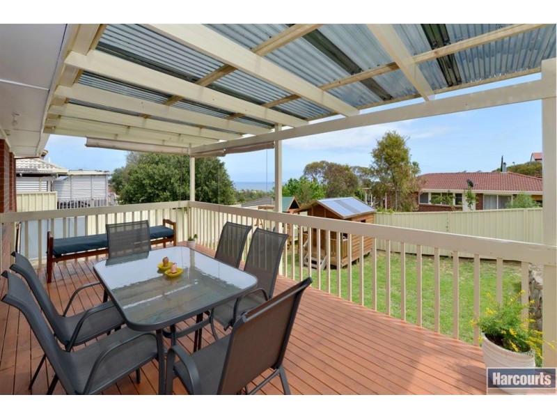 11 Valkyrie Street, Hallett Cove SA 5158