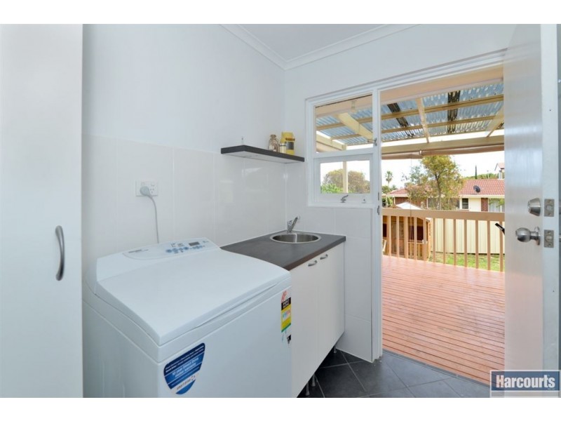 11 Valkyrie Street, Hallett Cove SA 5158