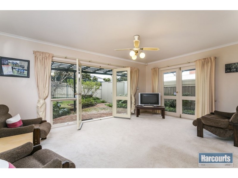 21 Barndoo Street, Hallett Cove SA 5158