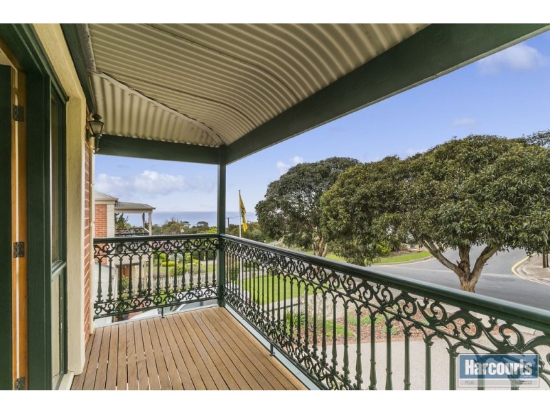 21 Barndoo Street, Hallett Cove SA 5158