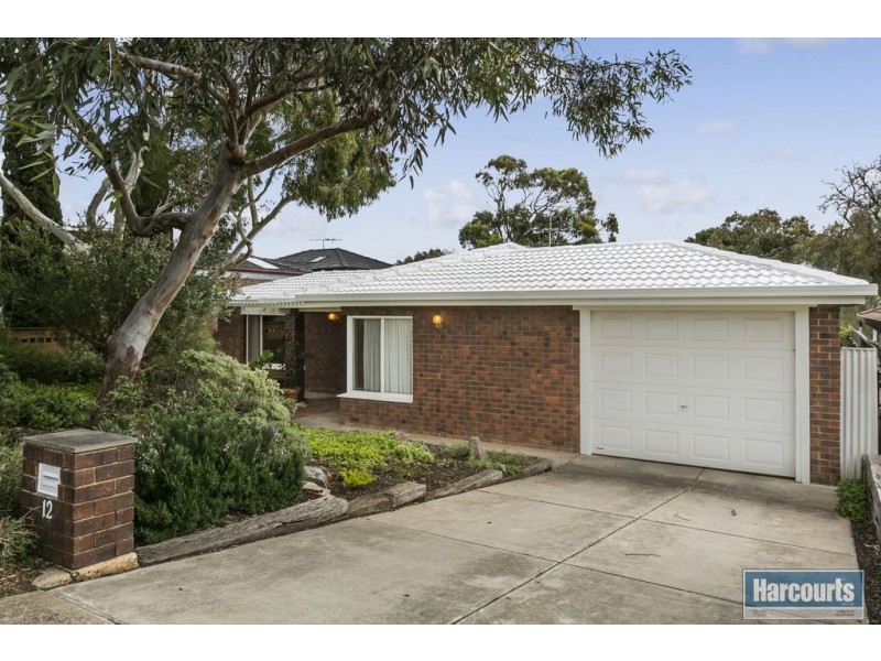 12 Central Avenue, Hallett Cove SA 5158