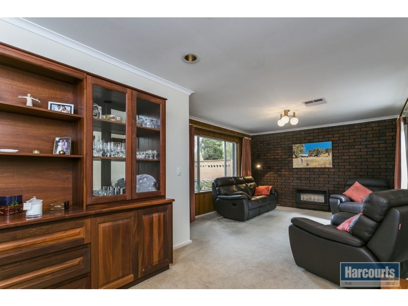 12 Central Avenue, Hallett Cove SA 5158