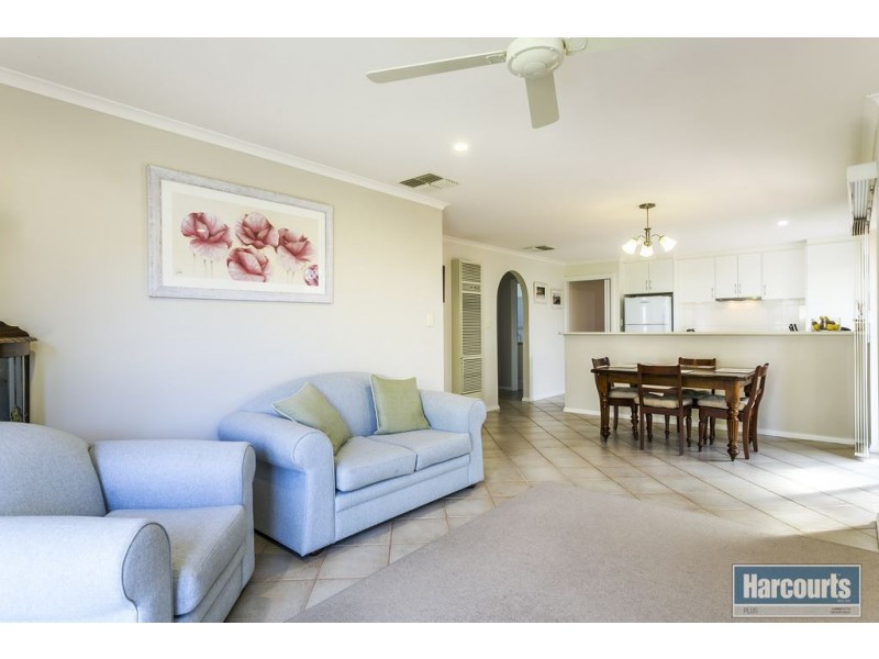 23 Sherbourne Terrace, Dover Gardens SA 5048