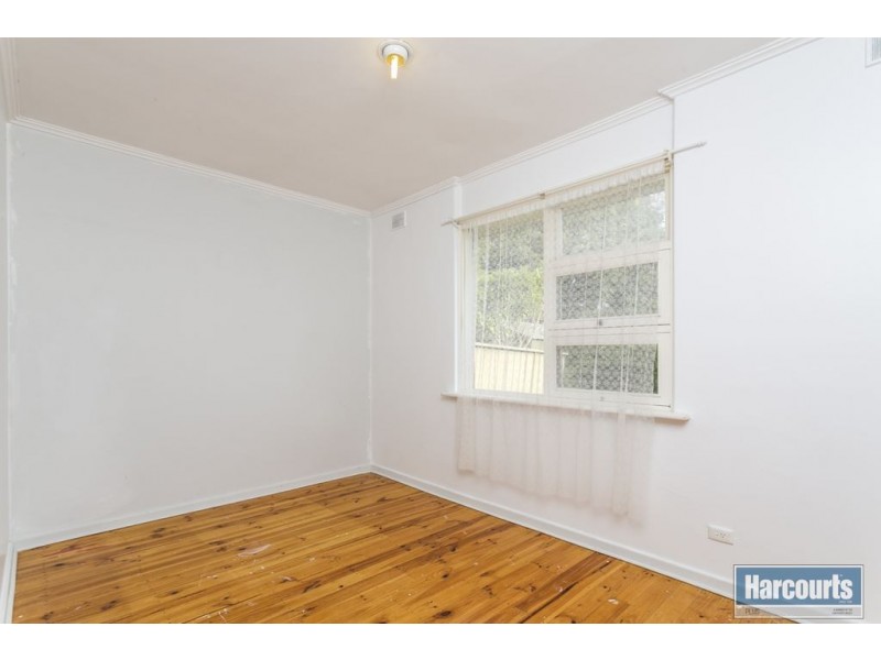 16 Surrey Parade, Morphett Vale SA 5162