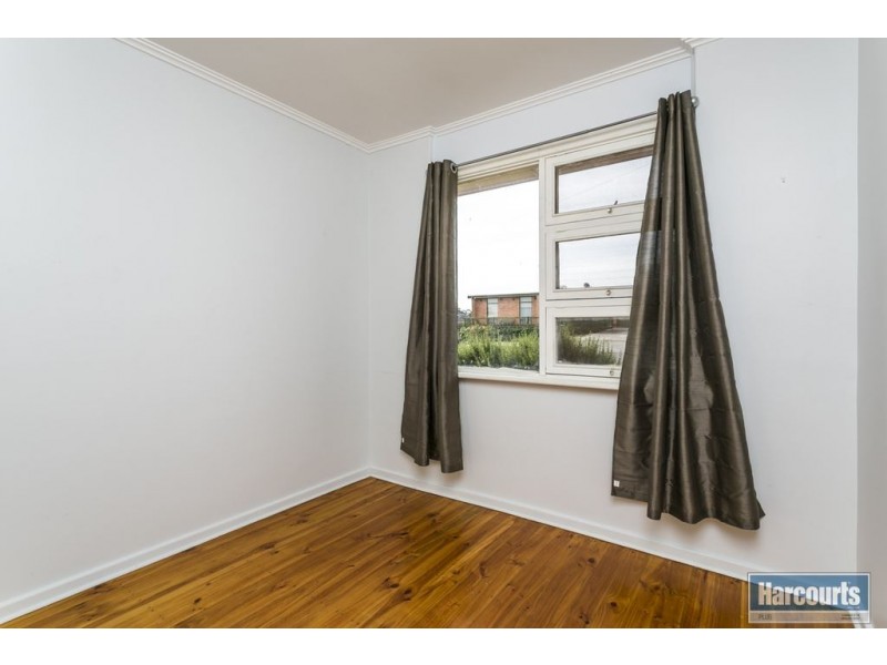 16 Surrey Parade, Morphett Vale SA 5162