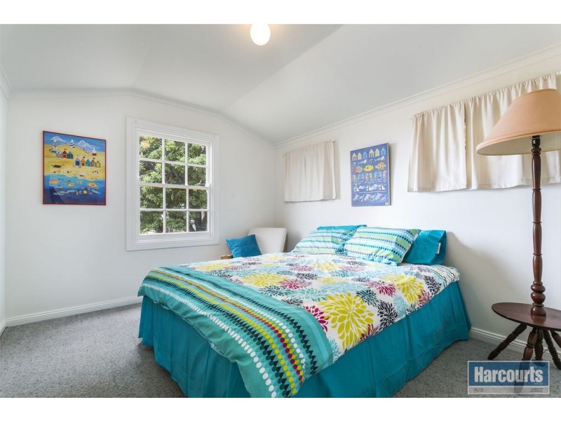 4 Coolinga Road, Marino SA 5049