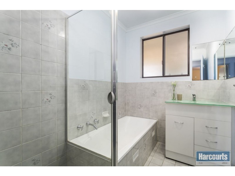 13 Forresters Road, Hallett Cove SA 5158