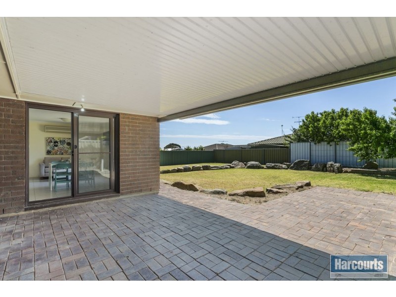 13 Forresters Road, Hallett Cove SA 5158