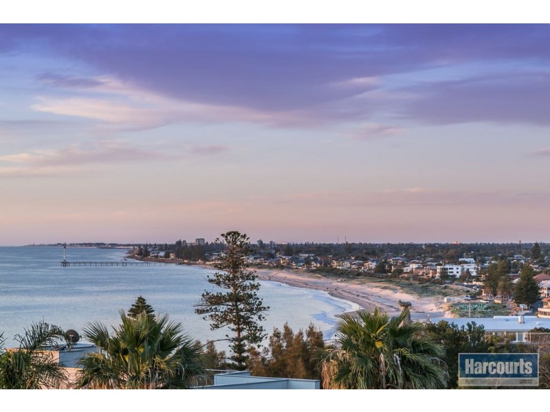 16 Seaview Avenue, Kingston Park SA 5049