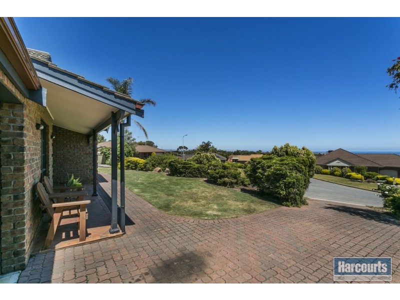 16 Lapwing Street, Hallett Cove SA 5158