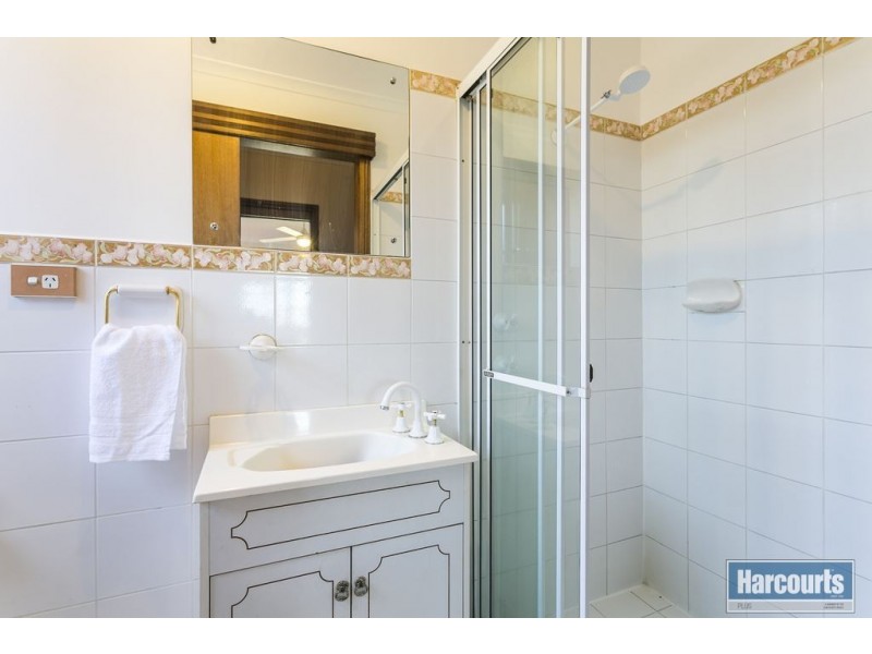 16 Lapwing Street, Hallett Cove SA 5158