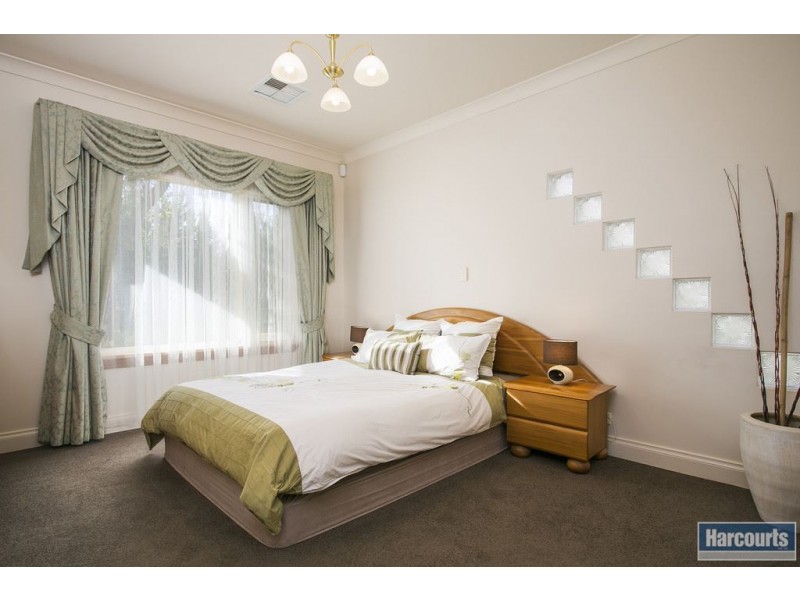 3 Seacombe Crescent, Seacombe Heights SA 5047