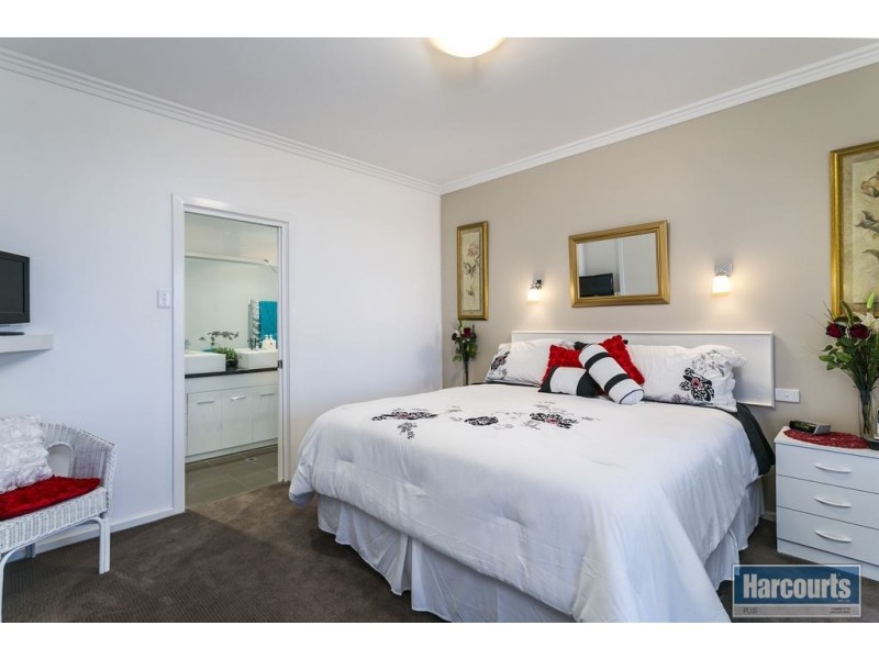 2 Argyll Street, Marino SA 5049