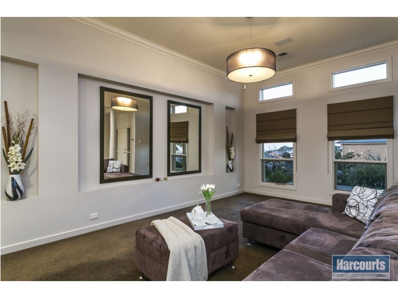 1 Norfolk Street, Flagstaff Hill SA 5159