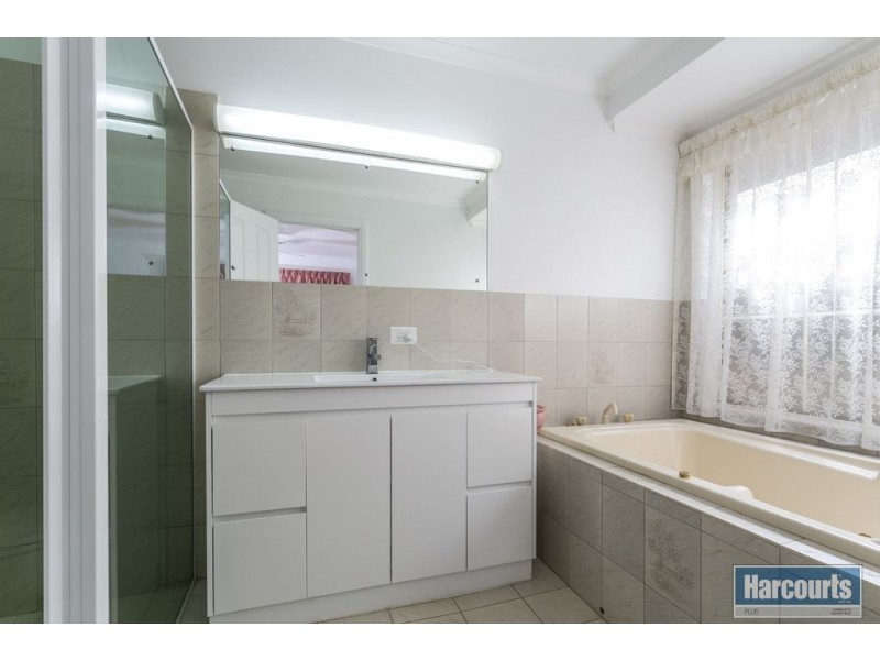 88 Barramundi Drive, Hallett Cove SA 5158