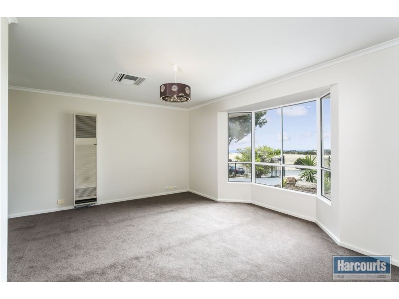 42 Perry Barr Road, Hallett Cove SA 5158