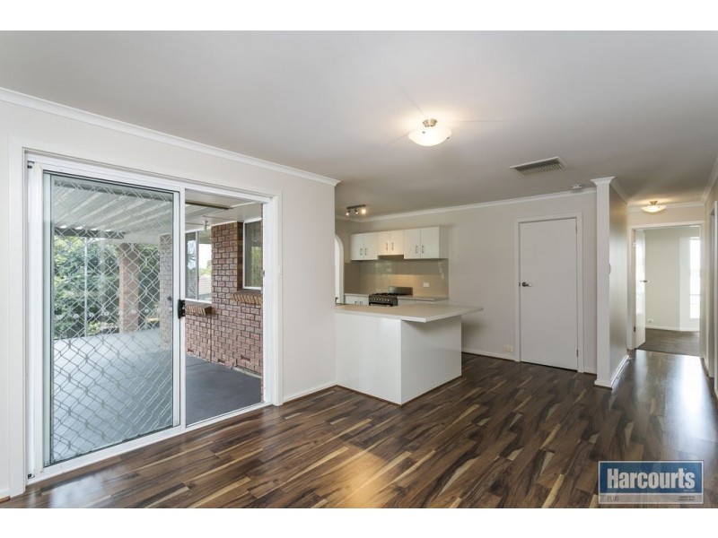 42 Perry Barr Road, Hallett Cove SA 5158