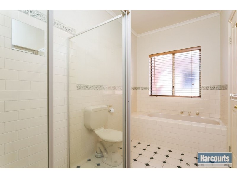 8 Syme Avenue, Seacombe Gardens SA 5047