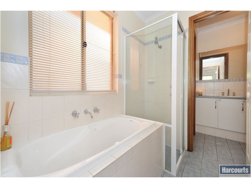 4 Robinson Street, Sheidow Park SA 5158