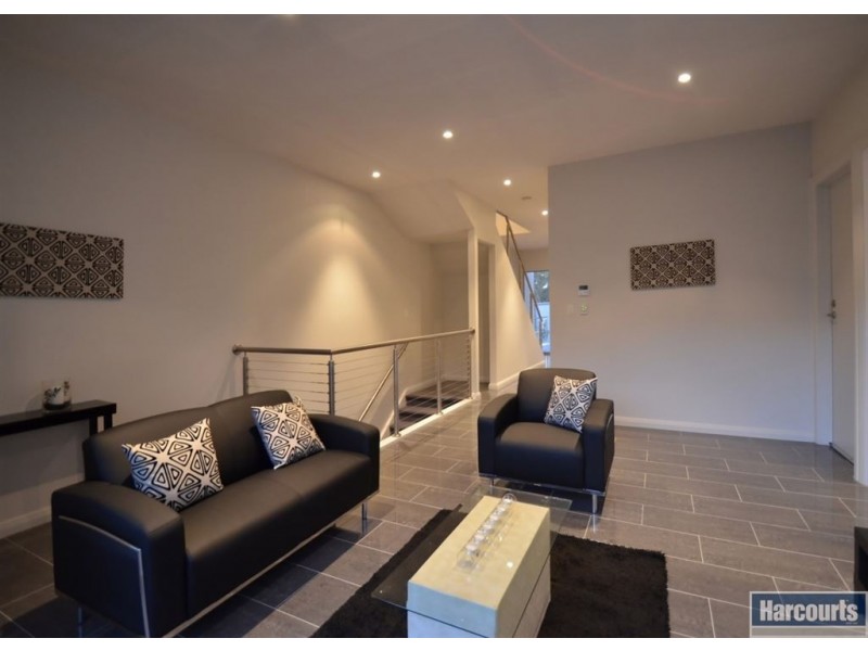 9 Burnham Road, Kingston Park SA 5049