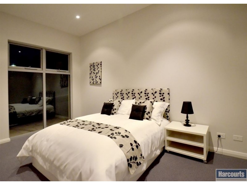 9 Burnham Road, Kingston Park SA 5049