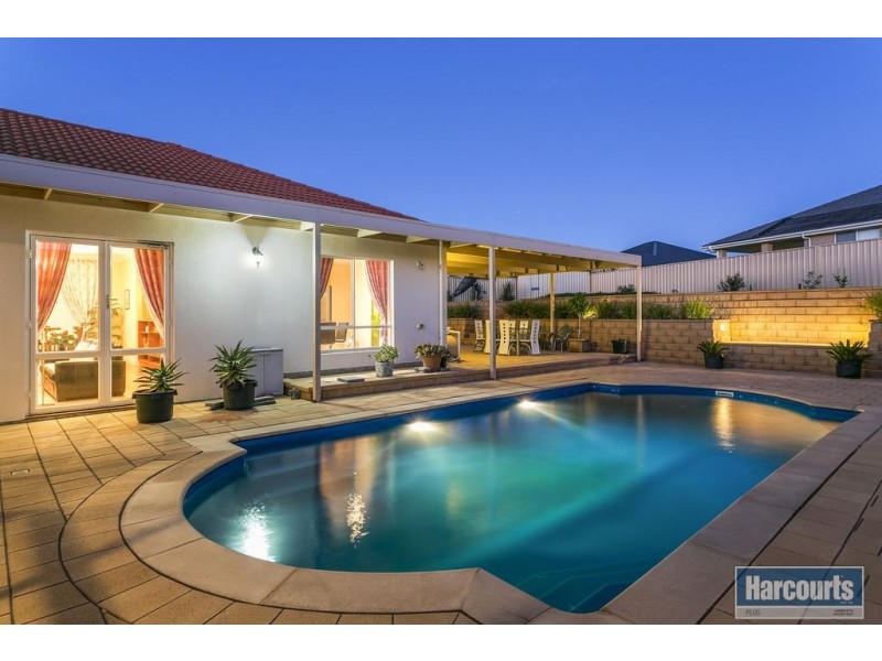 1 Ashcroft Court, Hallett Cove SA 5158