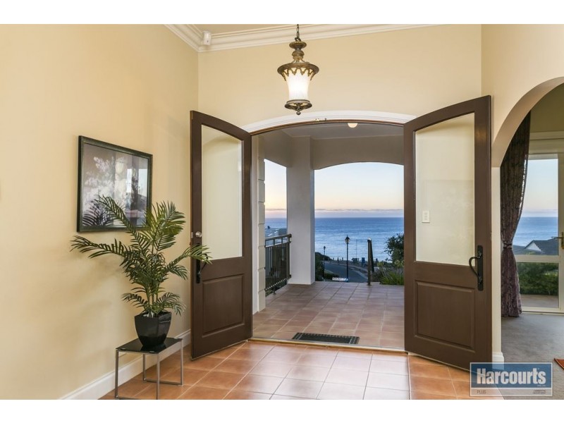 1 Ashcroft Court, Hallett Cove SA 5158