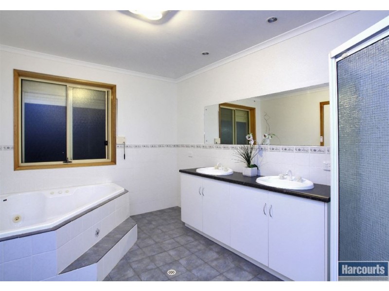 14 Sheidow Terrace, Marino SA 5049